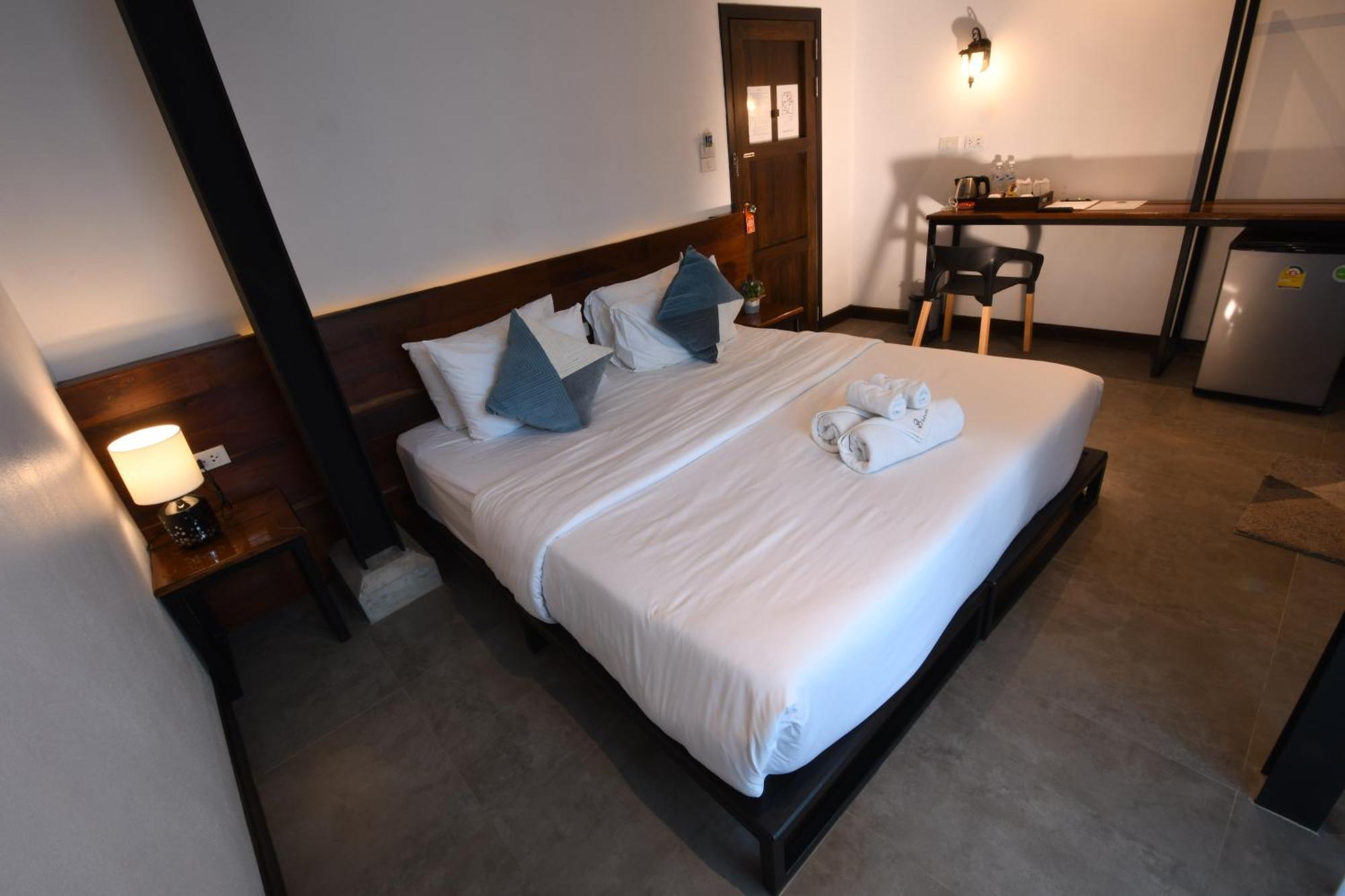 The Eight Ratvithi House Hotel Chiang Mai Exterior photo